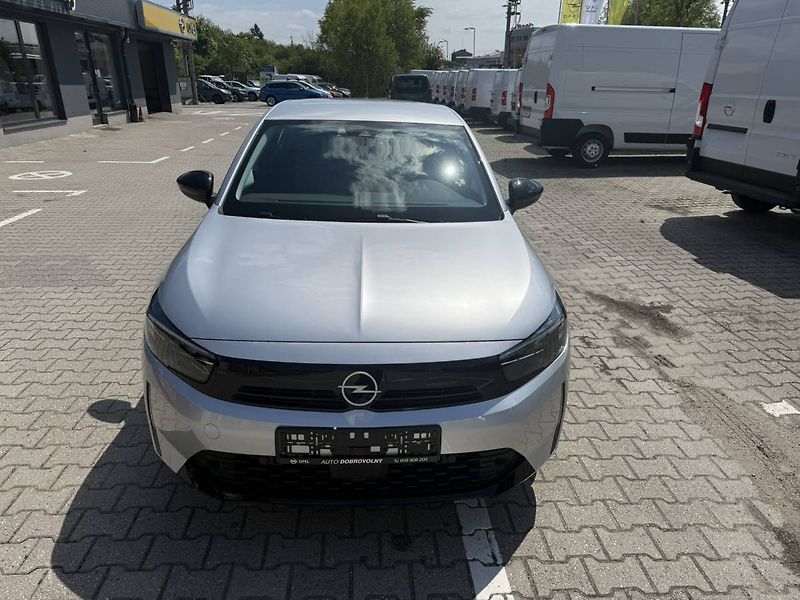 Opel Corsa Edition 1.2 TURBO (74kW/100k) - fotka 8 z 24