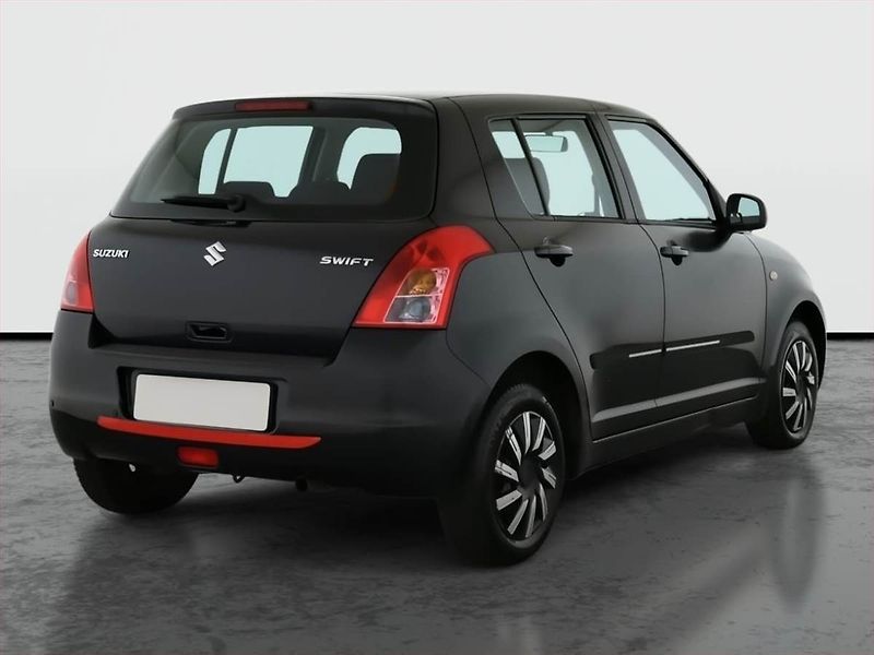 Suzuki Swift (2010) 1.3 i, Serv.kniha, rezervace - fotka 5 z 13