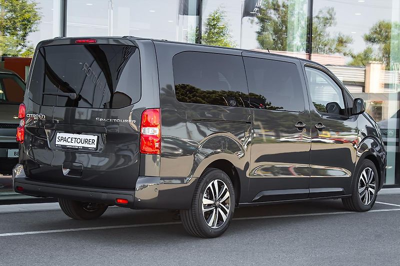 Citroën SpaceTourer (2026) 2,2 SHINE L3 + WEBASTO+SAFETY - fotka 4 z 17