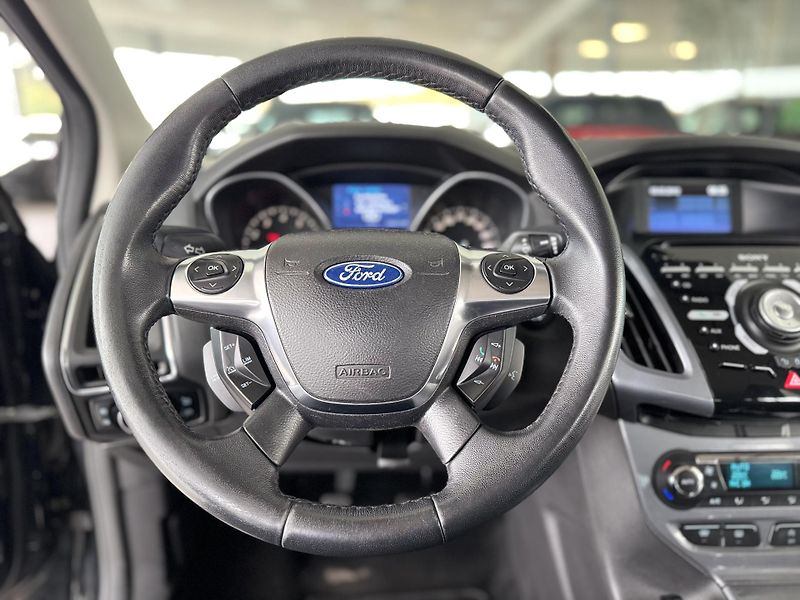 Ford Focus 1,6EcoBoost*110kW*Titan*Tažné - fotka 10 z 31