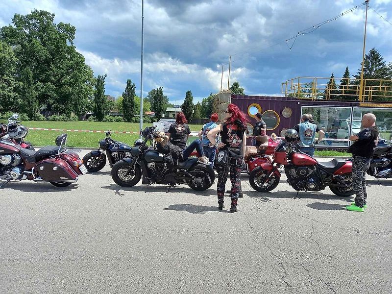 Setkání nadšenců a majitelů motocyklů Indian z celého světa v Českých Budějovicích.