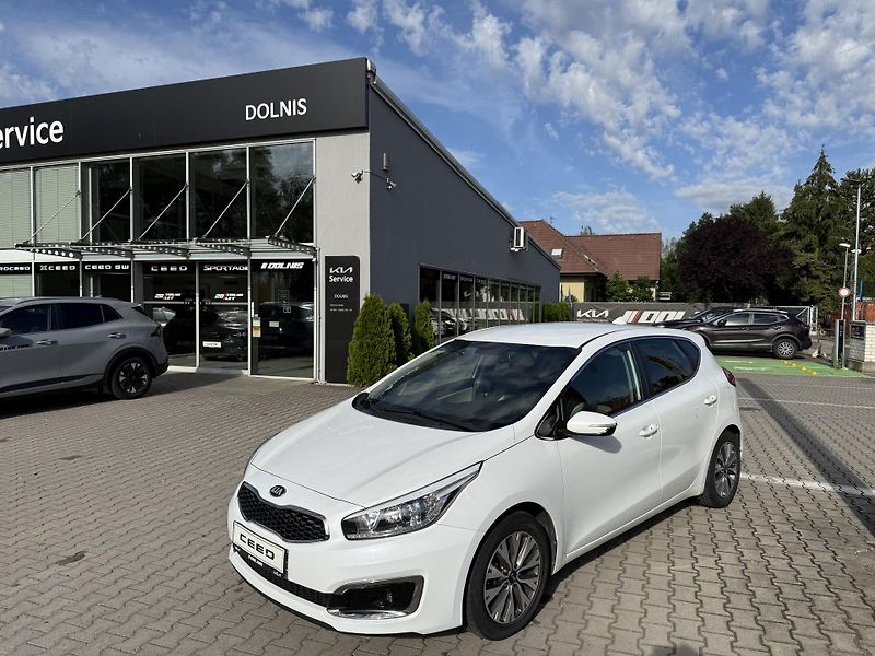 Kia Ceed (2018) TOP 1.6 GDI 99KW - fotka 6 z 15