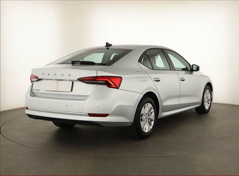 Škoda Octavia (2020) Ambition 2.0 TDI, ČR,1.maj - fotka 5 z 13