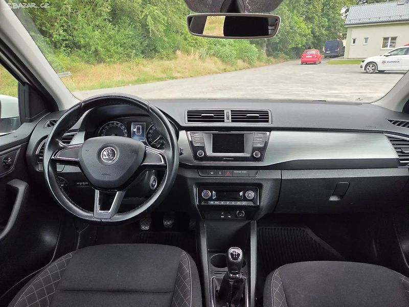 Škoda Fabia (2015) 3 COMBI - fotka 4 z 12