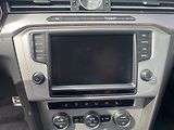 Volkswagen Passat (2016) 2.0BiTDi 4x4, ČR, Alltrack - náhled 15