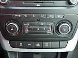 Škoda Yeti (2010) 2.0TDi 4x4, ČR, Bixen, AC - náhled 17