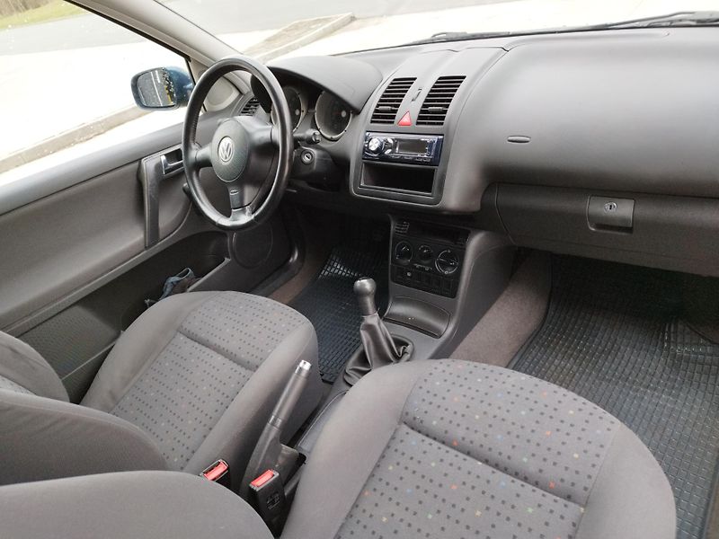 Volkswagen Polo (2001) 1.0MPi,volat-608 081 843 - fotka 16 z 17