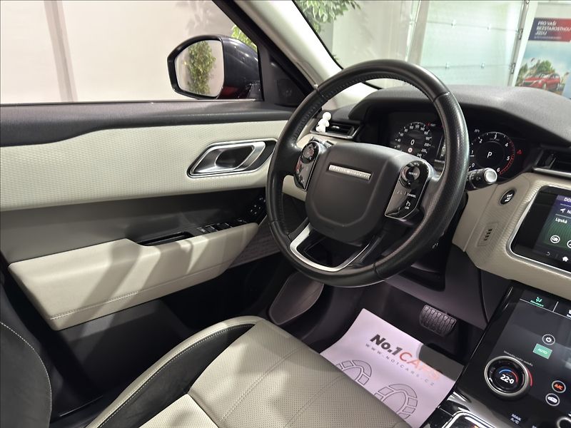 Land Rover Range Rover Velar 2,0   D180 AWD DYNAMIC HSE - fotka 22 z 34