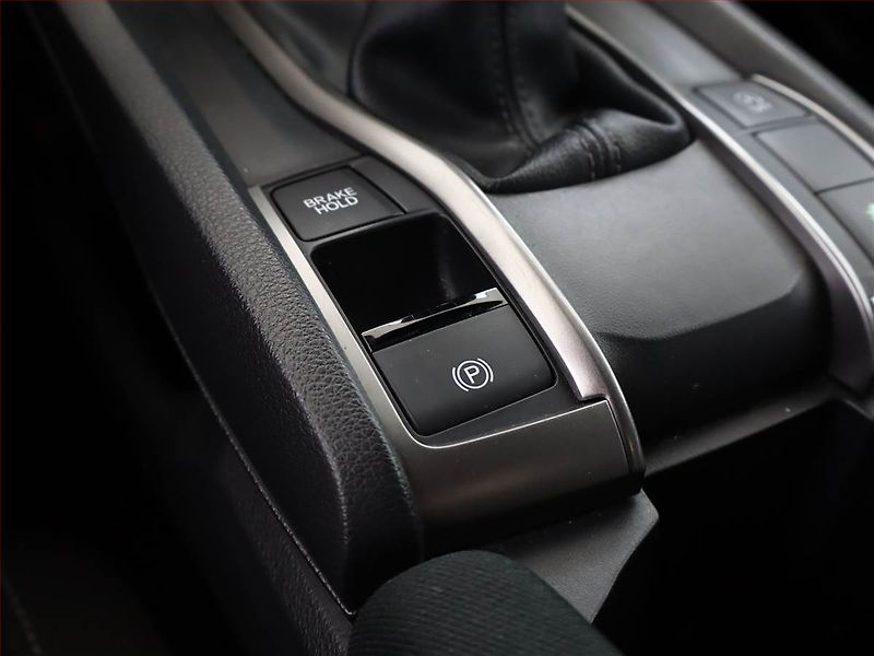 Honda Civic (2019) 1.0 VTEC Turbo, Serv.kniha - fotka 15 z 17