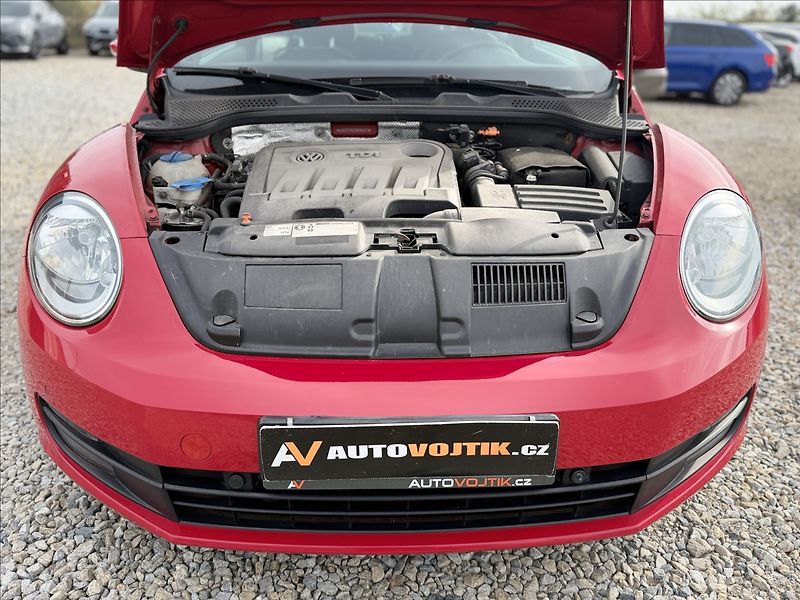 Volkswagen Beetle 1,6 TDI DIGIKLIMA, NOVÉ ZIMNÍ - fotka 20 z 20