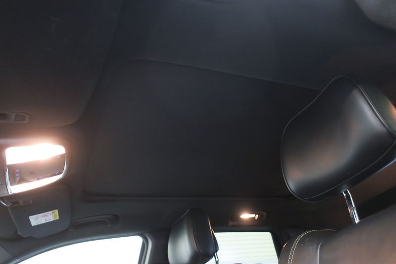 Jeep Grand Cherokee (2016) 3.0TD V6 140 kW ČR VZDUCH - fotka 23 z 50