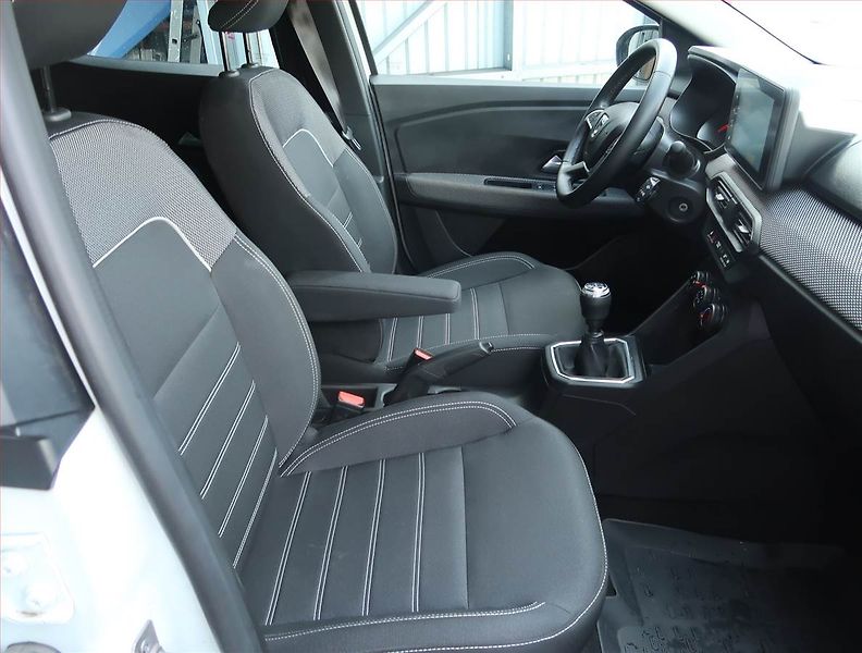 Dacia Sandero (2023) 1.0 TCe, ČR,1.maj, Serv.kniha - fotka 9 z 14