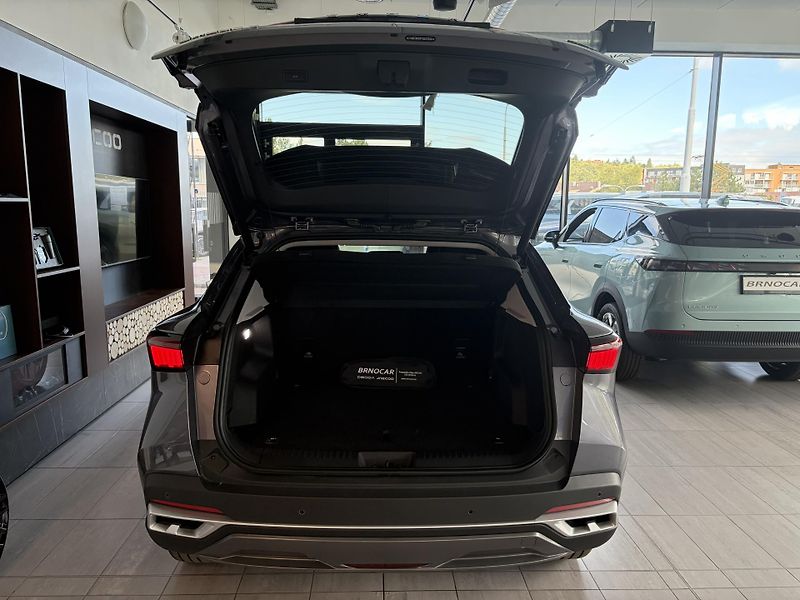 Omoda 5 (2026) OMODA 5 HEV Premium FaceLift - fotka 12 z 31