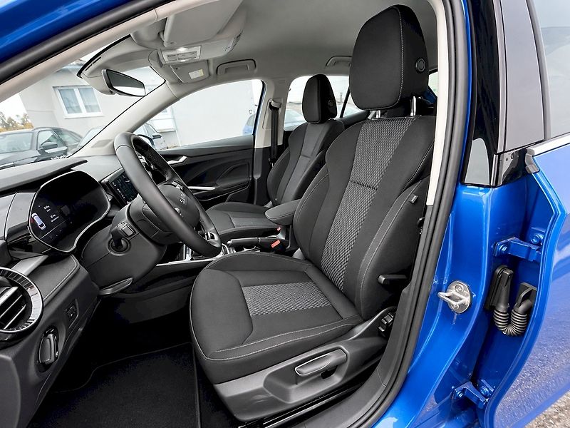 Škoda Fabia (2025) SELEC TS 70/1.0 M5F - fotka 13 z 39