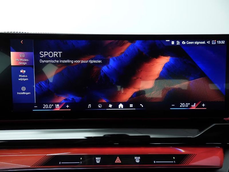 BMW i5 xDrive40 M-Sport 4zon H/K Vent - fotka 18 z 30