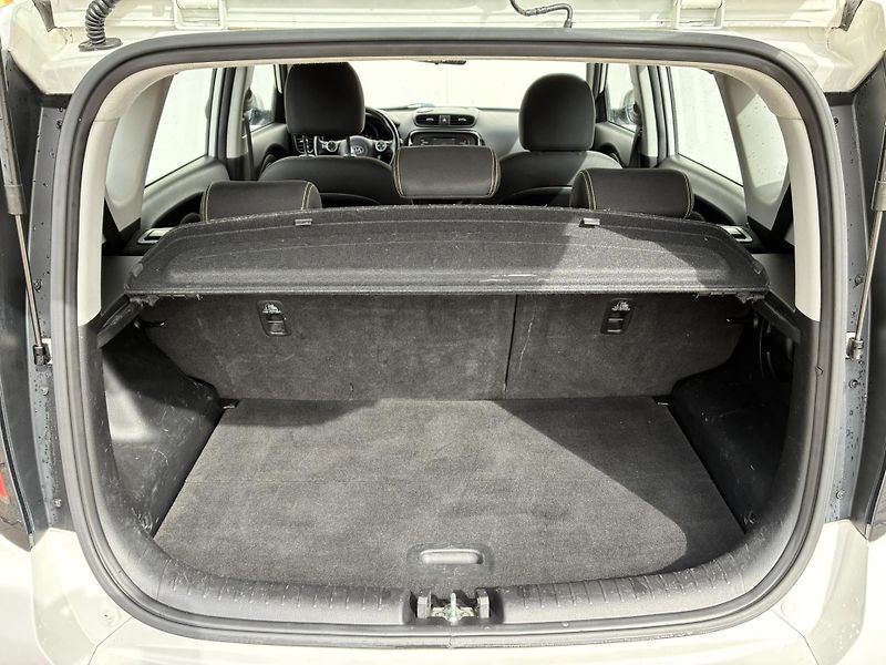 Kia Soul 1.6 GDI 97kW AT Exclusive - fotka 12 z 20