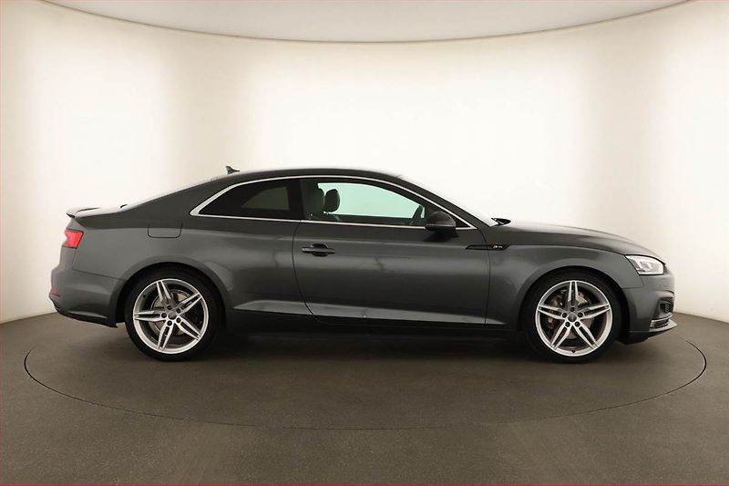 Audi A5 (2018) S-Line 3.0 TDI - fotka 6 z 19