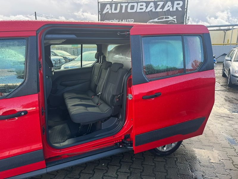 Ford Tourneo Connect (2017) 1,5D 88 KW BEZ AD BLUE DPH - fotka 28 z 43