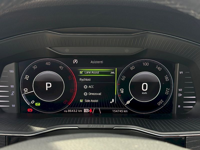 Škoda Superb (2019) 2.0 TDI 110 kW DSG Style Plus - fotka 21 z 26