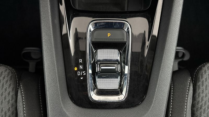 Škoda Octavia 2.0 TDI DSG Style - fotka 22 z 27