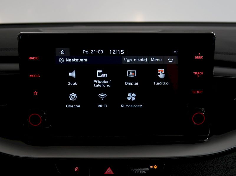 Kia Ceed (2024) FRESH 1.5T-GDI 118kW ZÁRUKA - fotka 27 z 33