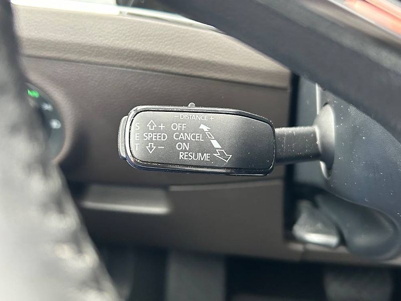 Škoda Superb L&K 4x4 7DSG 2,0TDI - fotka 15 z 29