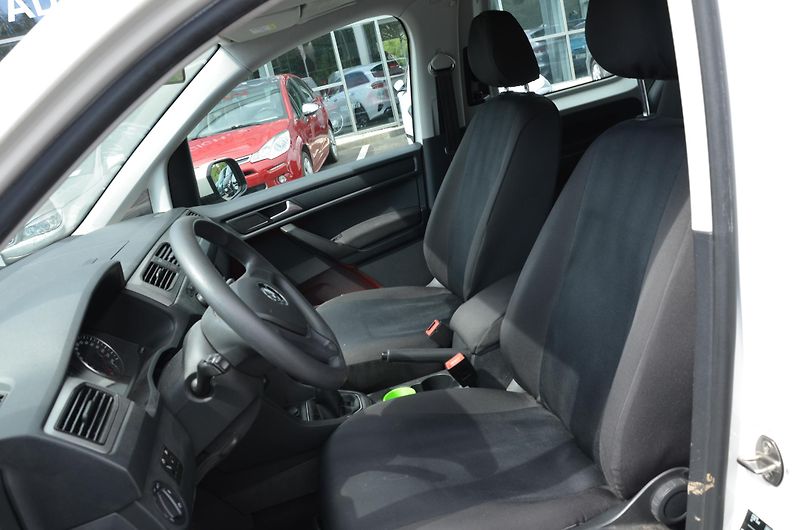 Volkswagen Caddy (2017) 2.0TDi 90kw 4x4 Trendline - fotka 7 z 11