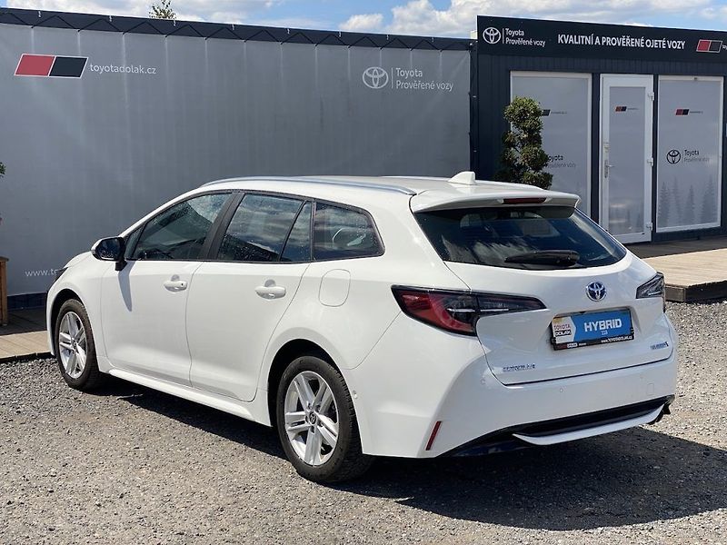 Toyota Corolla 2.0HSD, ČR-1m, ComTech, DPH - fotka 5 z 30