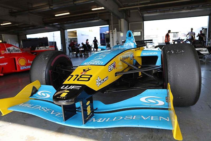 Druhý zářijový víkend patřil na Automotodromu Brno tradiční události Masaryk Racing Days.