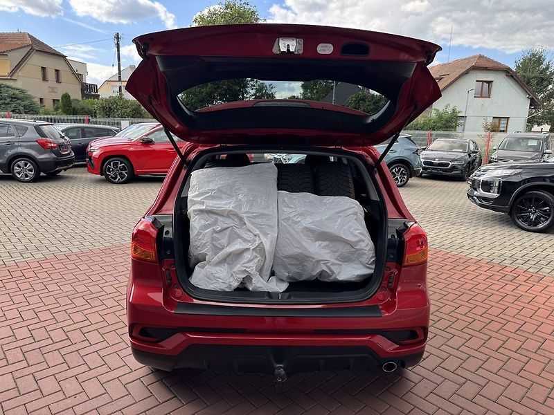 Mitsubishi ASX (2018) 1.6i Mivec Xenony Webasto - fotka 19 z 48