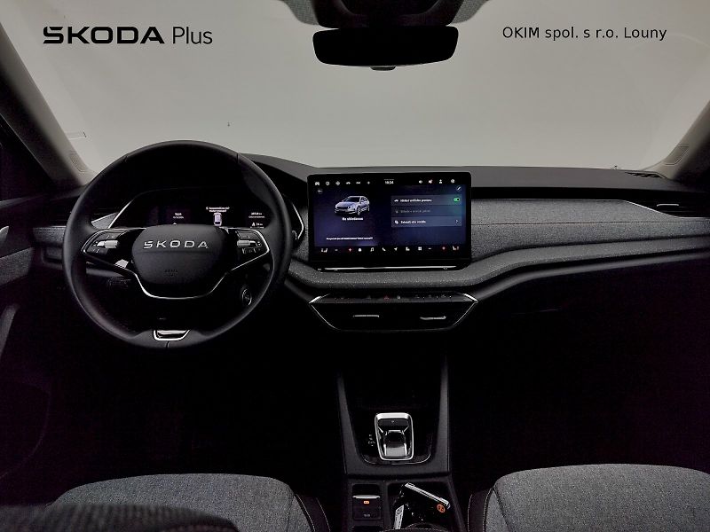 Škoda Octavia (2025) Combi Top Selection 1,5 Tsi 11 - fotka 5 z 40