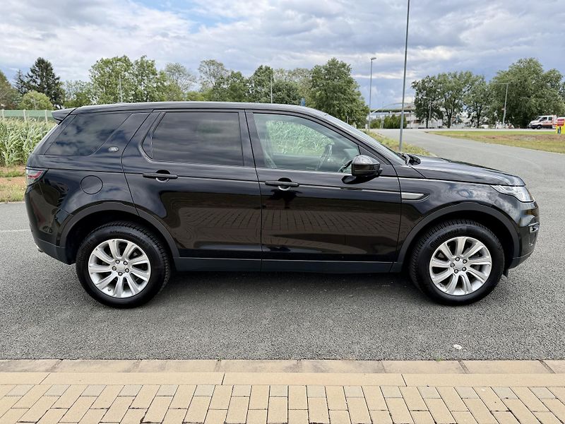 Land Rover Discovery Sport 2.2 TD4 4X4 XENON KŮŽE TAŽNÉ - fotka 6 z 44