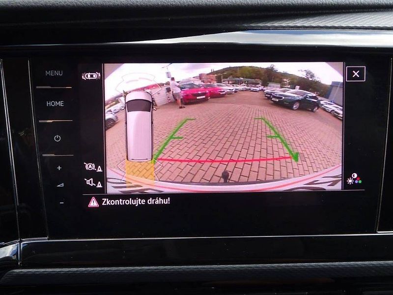 Volkswagen Multivan (2021) 6.1 150kW TDI 4MOT DSG - fotka 13 z 29