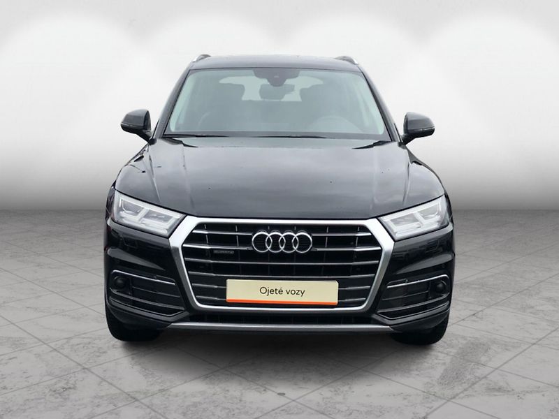 Audi Q5 DESIGN 2.0 TDI 140 KW Quattro - fotka 4 z 30