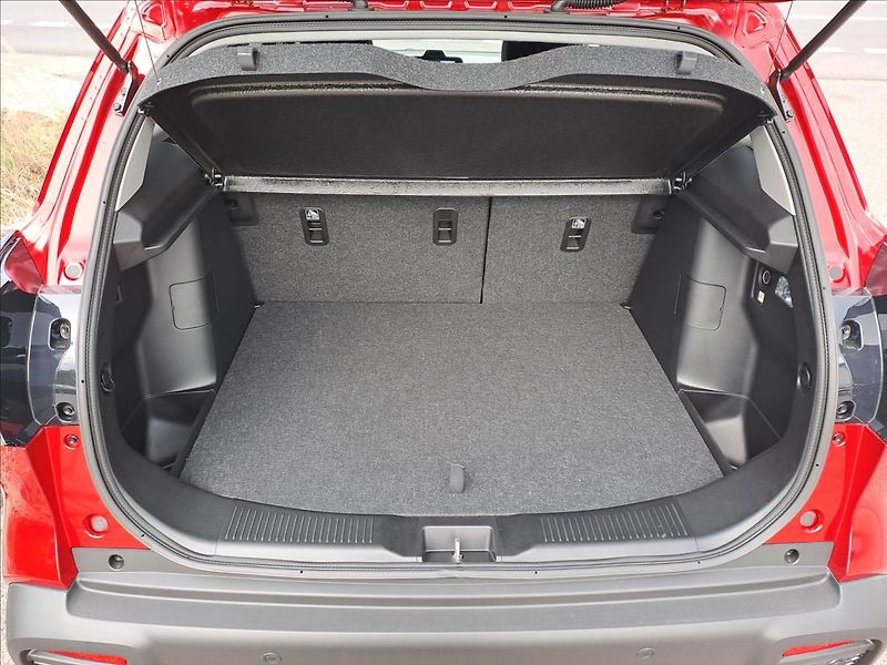 Suzuki S-Cross (2026) 1,4 BoosterJet Premium AT - fotka 17 z 19