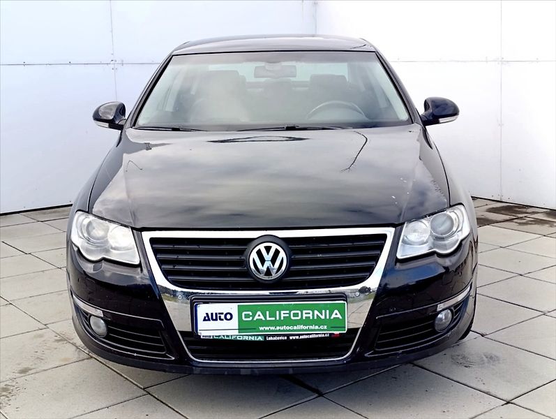 Volkswagen Passat 2,0 TDi Bi-xenon,Kůže,Tempomat - fotka 3 z 30