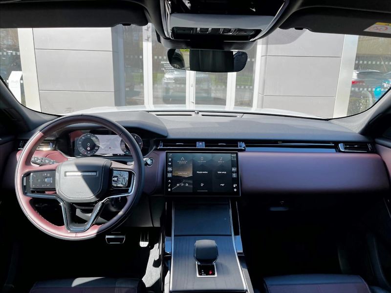 Land Rover Range Rover Velar 3,0 Dynamic HSE D300 AWD - fotka 11 z 17