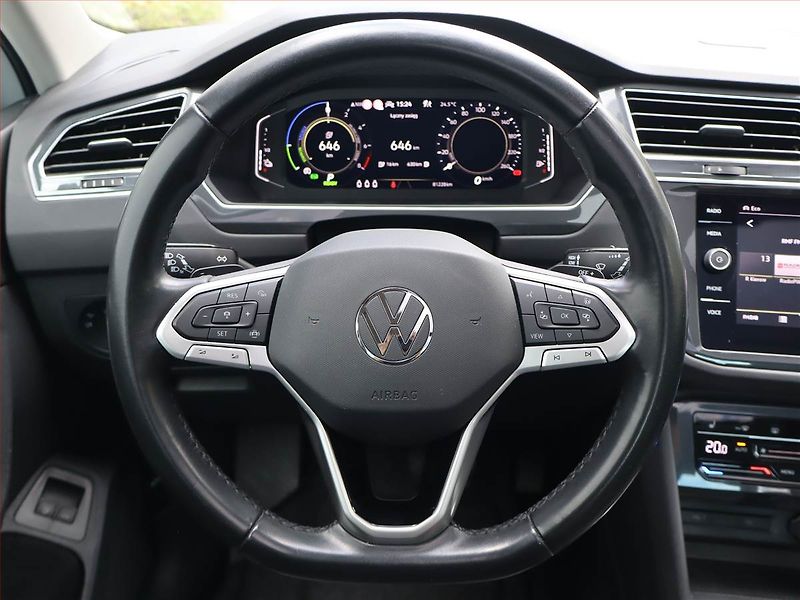Volkswagen Tiguan (2022) 1.4 TSI eHybrid - fotka 19 z 21