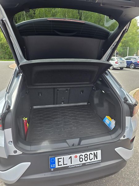 Volkswagen ID.4 (2024) GTX - fotka 17 z 21