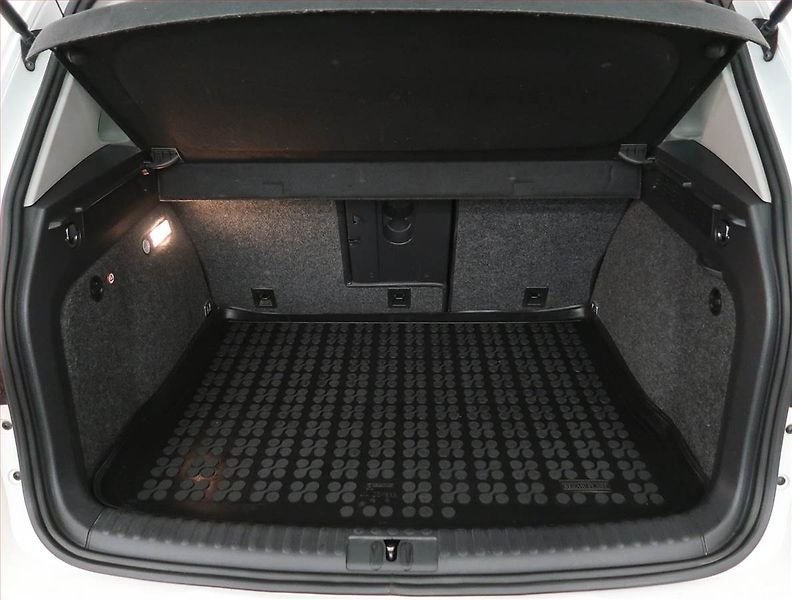Volkswagen Tiguan (2009) 2.0 TDI, 4X4, Automat, Navi - fotka 14 z 22