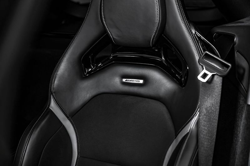 Mercedes-Benz AMG GT Keramiky, performance, kamera - fotka 24 z 27