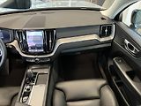 Volvo XC60 B4 AWD PLUS DARK AT8, ČR - náhled 15
