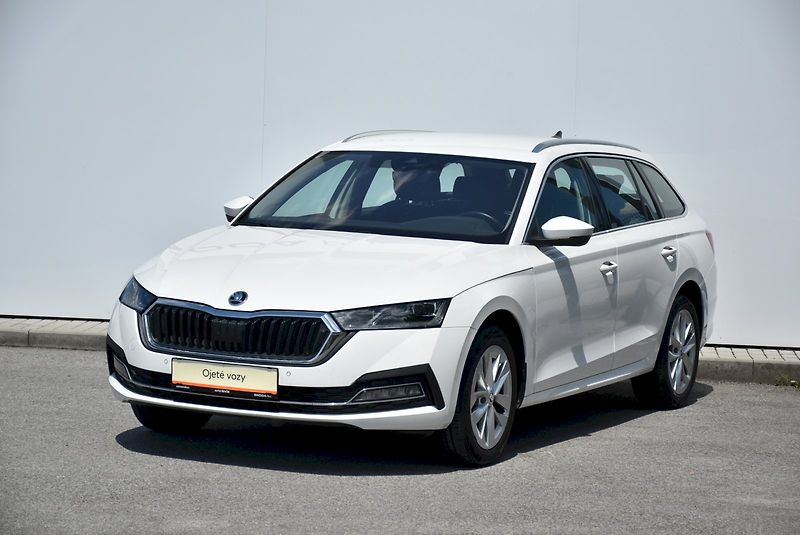 Škoda Octavia (2023) Style Plus 1.5 eTSI DSG - fotka 6 z 34