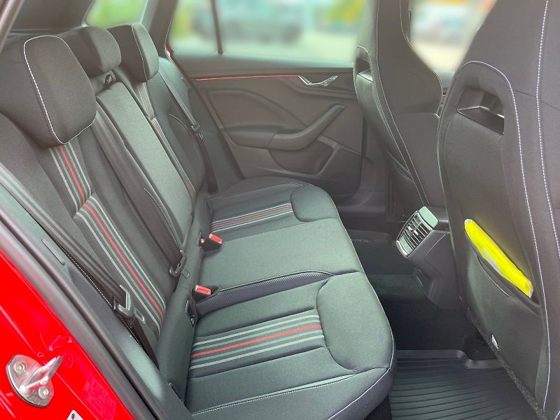 Škoda Kamiq (2025) Monte Carlo 1.5 TSI 110 kW DSG - fotka 27 z 37