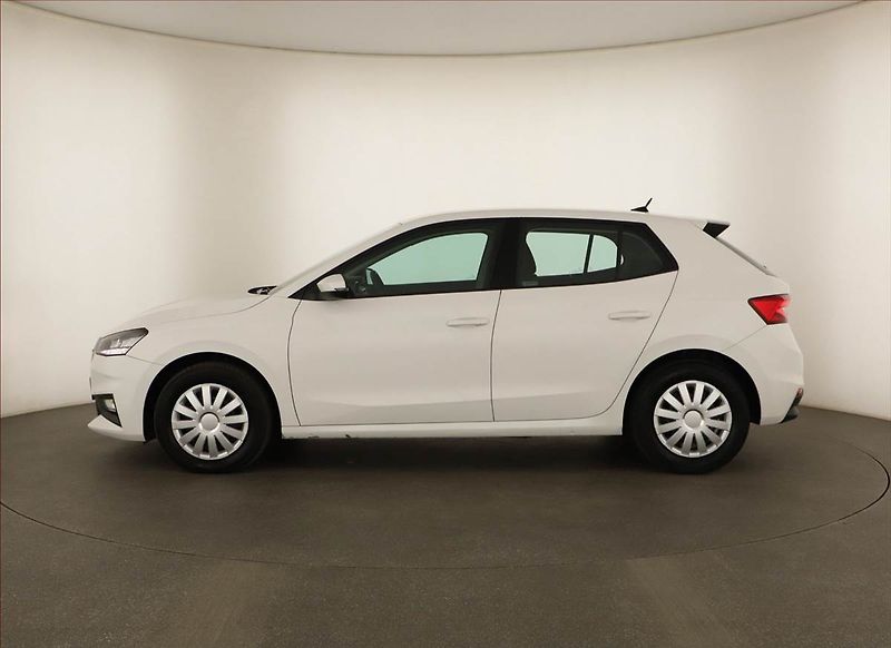 Škoda Fabia (2023) Ambition 1.0 TSI, ČR,1.maj - fotka 3 z 12