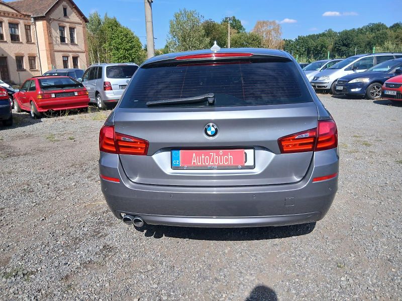 BMW Řada 5 530 D, X Drive,  4x4, 190 kW - fotka 12 z 47