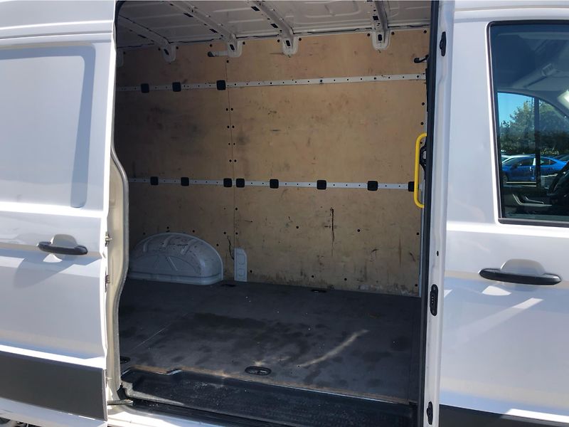 Volkswagen Crafter 2.0 TDI - fotka 14 z 28