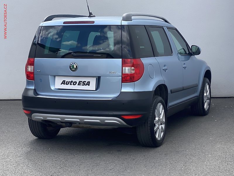 Škoda Yeti (2013) 2.0 TDi, Ambition, TZ - fotka 4 z 17