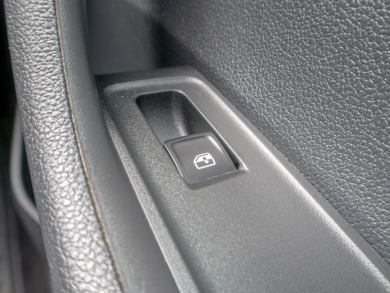 Škoda Fabia (2016) 1.2TSI 66KW – NOVÉ V ČR - fotka 26 z 42