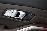 BMW Řada 3 320d xDrive ///M*ZÁRUKA*ČR 1.M - náhled 16